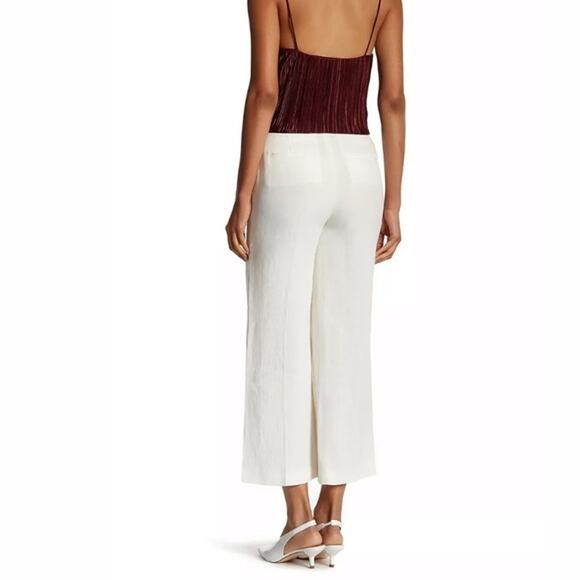 Theory Nadeema Linen Flare Leg Drape Trousers in White, Size 6 - Picture 2 of 8